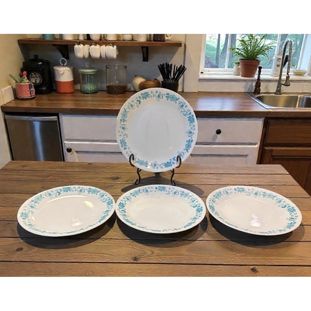 PIONEER WOMAN  By Corelle SET OF 4 EVIE TEAL DINNER PLATES 10.25"